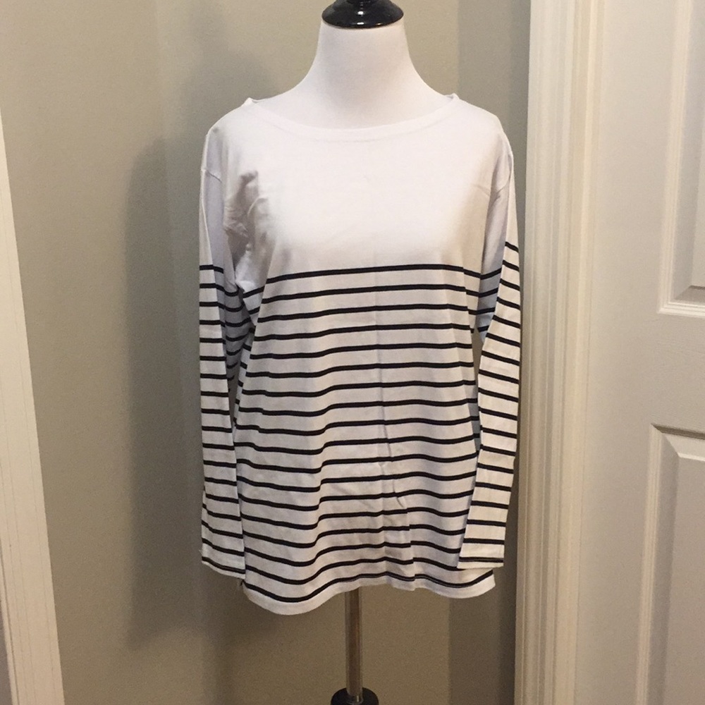 3/4ths sleeve length tee - Picture 2 of 7